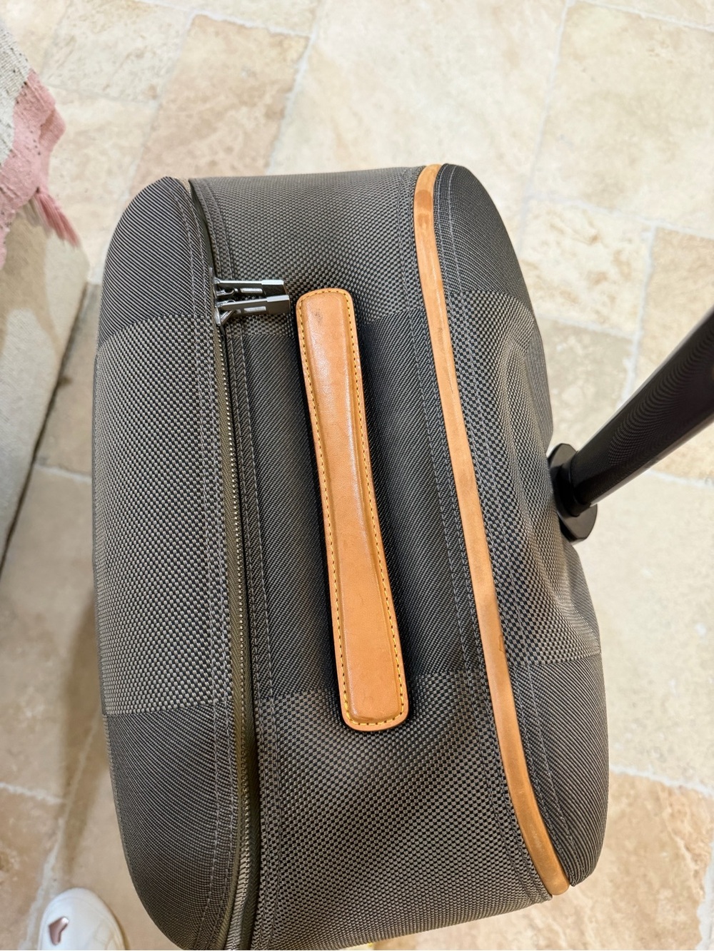 Louis Vuitton Brown Checkered Carry-On with Tan Trim Vintage Luxury - Picture 5 of 12